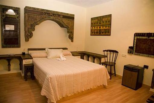 фото отеля Hotel Alhambra Barbate