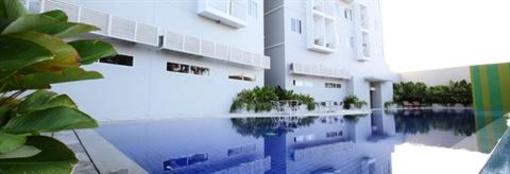 фото отеля UC Apartelle