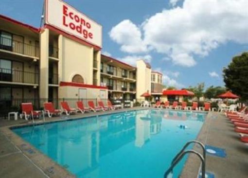 фото отеля Econo Lodge & Suites Resort Rehoboth Beach