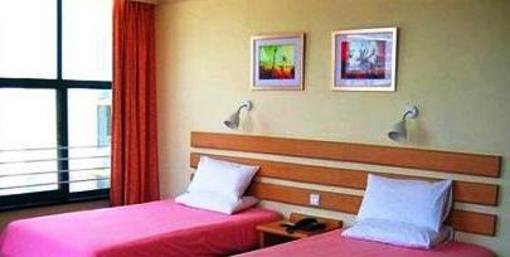 фото отеля Home Inn Jiading Leshan Middle Road