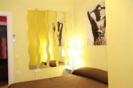 фото отеля Room Pride Hotel Madrid
