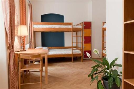 фото отеля Arpacay Backpackers Hostel