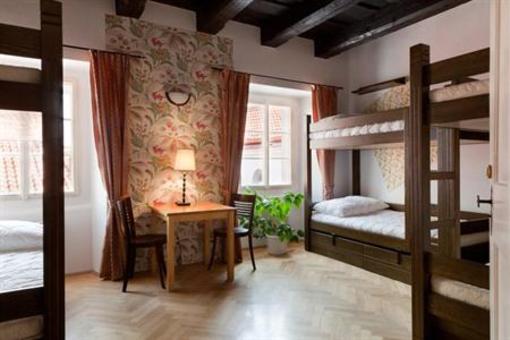фото отеля Arpacay Backpackers Hostel