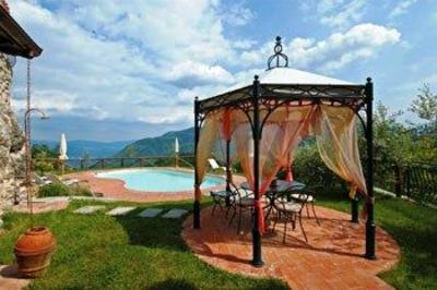 фото отеля Rustico Sara Bed & Breakfast Molazzana