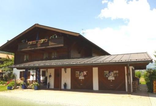 фото отеля Gastehaus Schonfeld Hotel Reit im Winkl