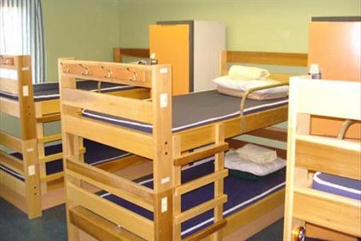 фото отеля Hostelling International Edmonton