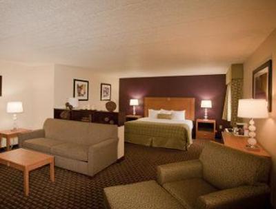 фото отеля Ramada Inn Marquette