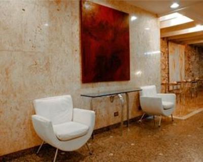 фото отеля Travel Inn Braston Augusta