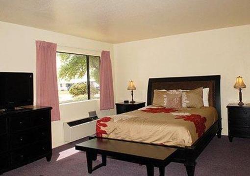 фото отеля Rodeway Inn & Suites Sierra Vista