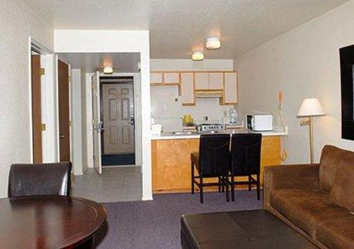 фото отеля Rodeway Inn & Suites Sierra Vista