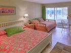 фото отеля Oceanfront Litchfield Inn