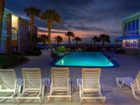 фото отеля Oceanfront Litchfield Inn