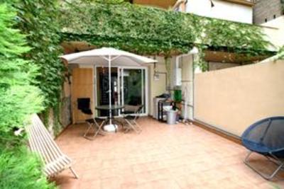 фото отеля BCN Internet Apartments 212 Passeig de Gracia