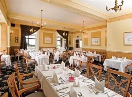 фото отеля BEST WESTERN Le Strange Arms Hotel