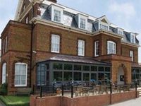 BEST WESTERN Le Strange Arms Hotel