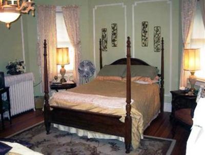 фото отеля Port City Guest House