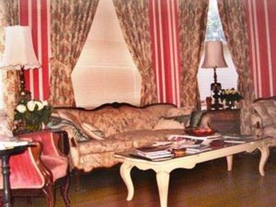 фото отеля Port City Guest House