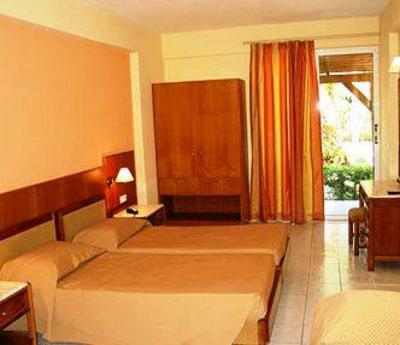 фото отеля Maravel Land Beach Hotel Arkadi