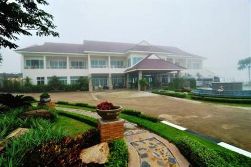 фото отеля Gold Mountain Wangnamkhiao Resort