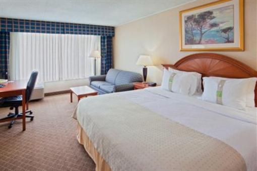 фото отеля Holiday Inn Cumberland Downtown