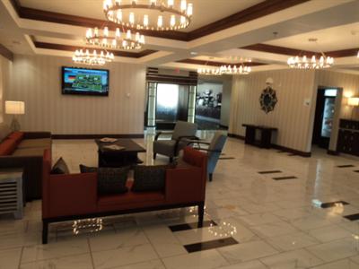 фото отеля Holiday Inn Express & Suites Greenfield
