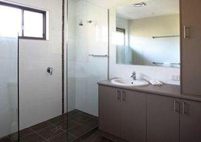 фото отеля Peregian Court Resort Noosa