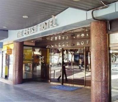 фото отеля The Crest Hotel