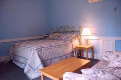 фото отеля Edgartown Lodge