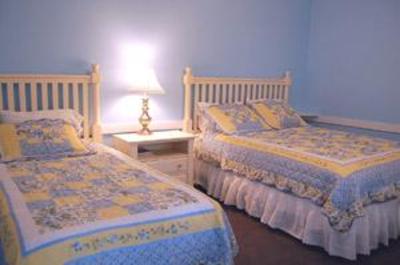 фото отеля Edgartown Lodge