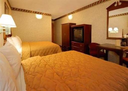 фото отеля Comfort Inn & Suites West Springfield