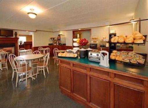 фото отеля Comfort Inn & Suites West Springfield
