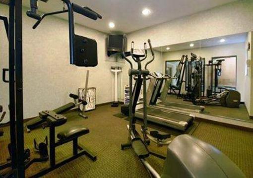 фото отеля Comfort Inn & Suites West Springfield