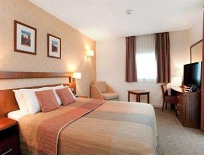 фото отеля Ramada Hotel and Suites London Docklands