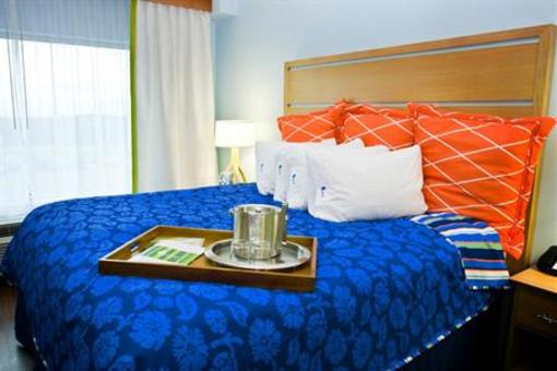 фото отеля Hotel Indigo Raleigh Durham Airport at RTP