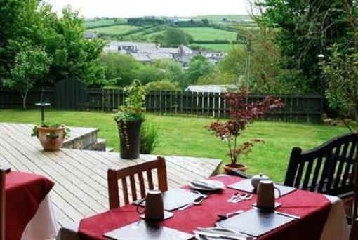 фото отеля Oak Lodge Bed and Breakfast Bude
