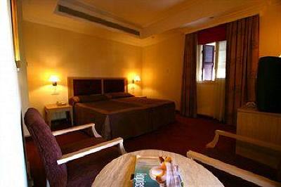 фото отеля Curium Palace Hotel