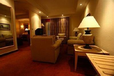 фото отеля Curium Palace Hotel