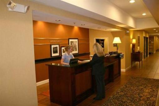 фото отеля Hampton Inn Jackson (Alabama)