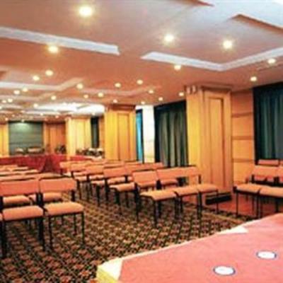 фото отеля Hotel Naeeka