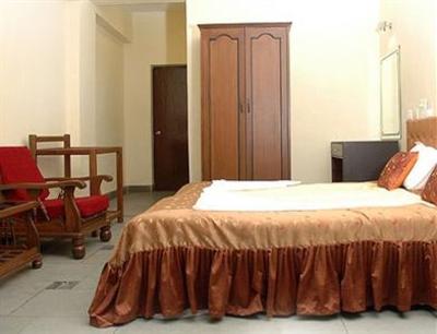 фото отеля Don Hill Hotel Candolim