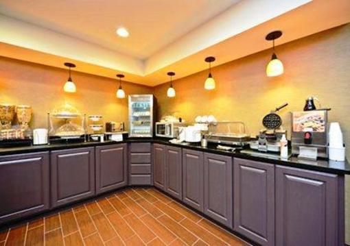 фото отеля Sleep Inn & Suites Topeka