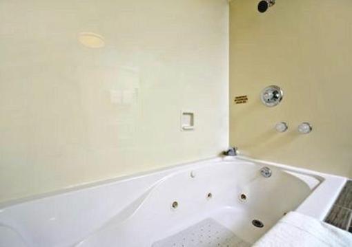 фото отеля Sleep Inn & Suites Topeka