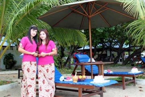 фото отеля Tanjung Pesona Beach Resort