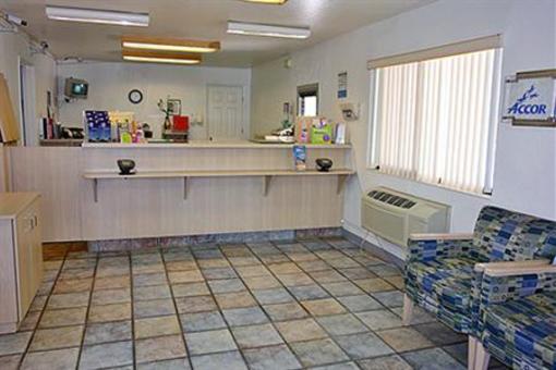 фото отеля Motel 6 Palm Springs East