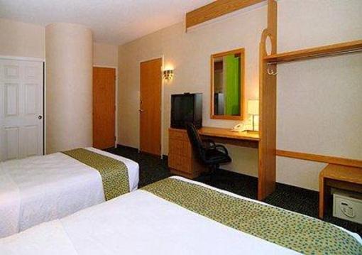 фото отеля Sleep Inn Urbandale