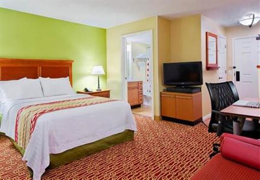 фото отеля TownePlace Suites Knoxville Cedar Bluff
