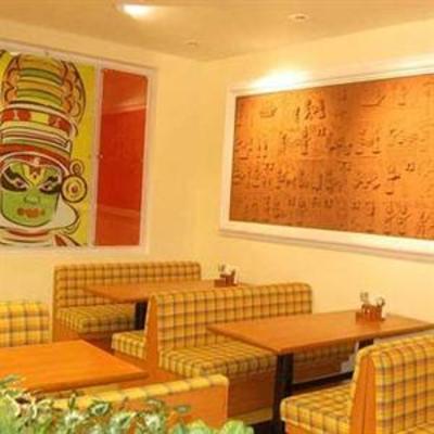 фото отеля The Grand Regency Hotel Rajkot