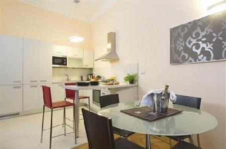фото отеля Residence Karolina Prague