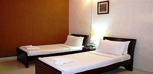 фото отеля Nakshatra Bawa Road Hotel
