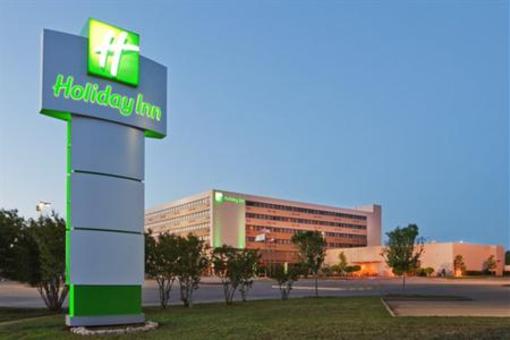 фото отеля Holiday Inn Wichita Falls (At the Falls)